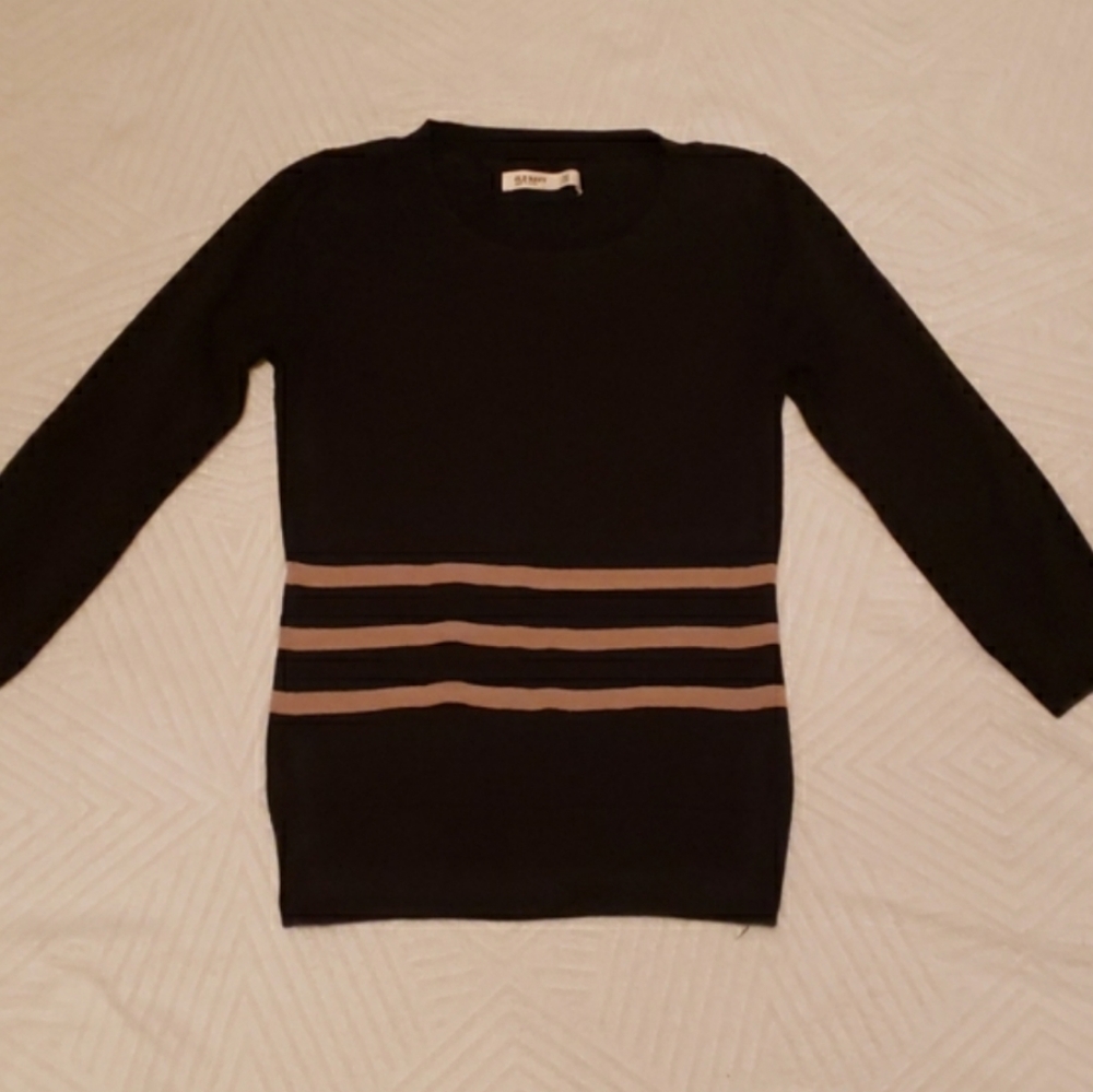 Sweater bundle - Picture 2 of 6